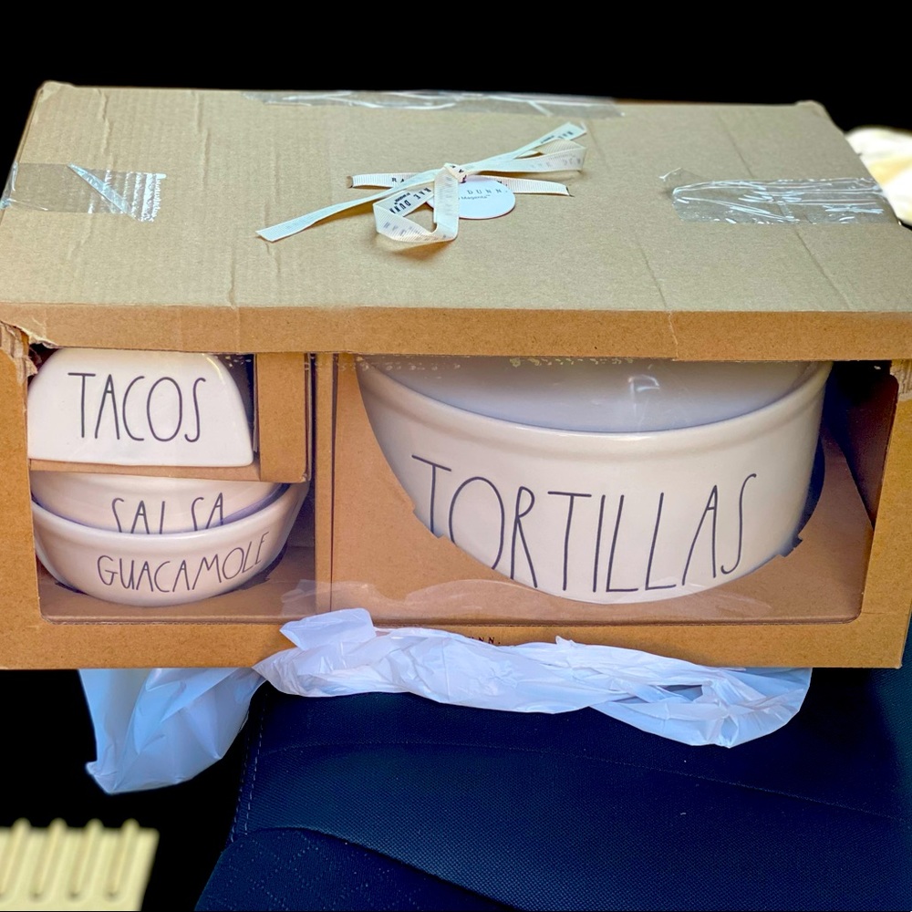 Rae Dunn tortillas tacos salsa & guacamole set